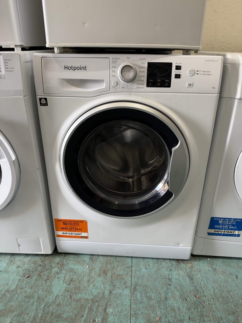 A Hotpoint washing machine, an example of the brand and condition we typically carry